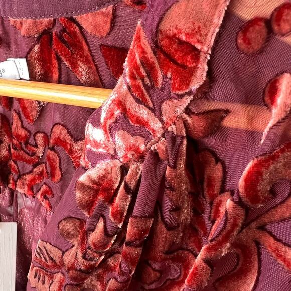 Chicos Blouse Womens Size 1 / US 8 Floral Velvet Burnout Button Down Blouson - Picture 11 of 16